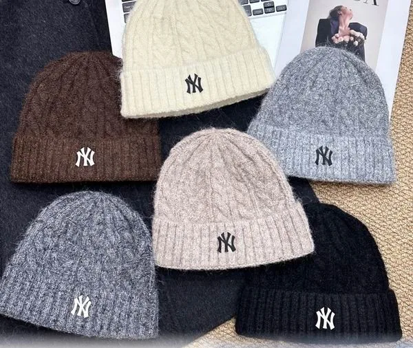 NY hat 112401